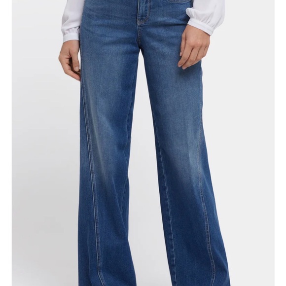 NYDJ Denim - NYDJ Teresa Wide Leg Jeans
With Contoured Seams Romantic Indigo Size 10x31